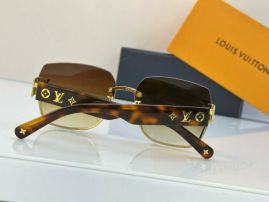 Picture of LV Sunglasses _SKUfw55531806fw
